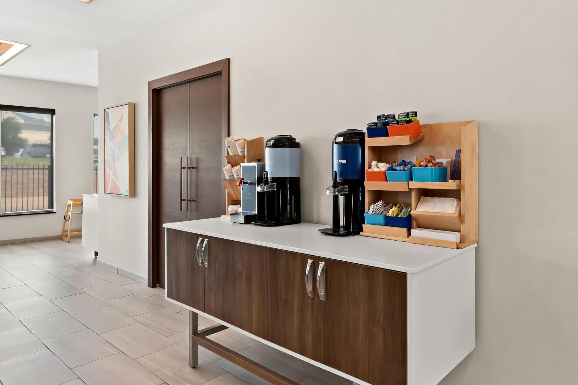 Holiday Inn Express & Suites Perry By Ihg Экстерьер фото