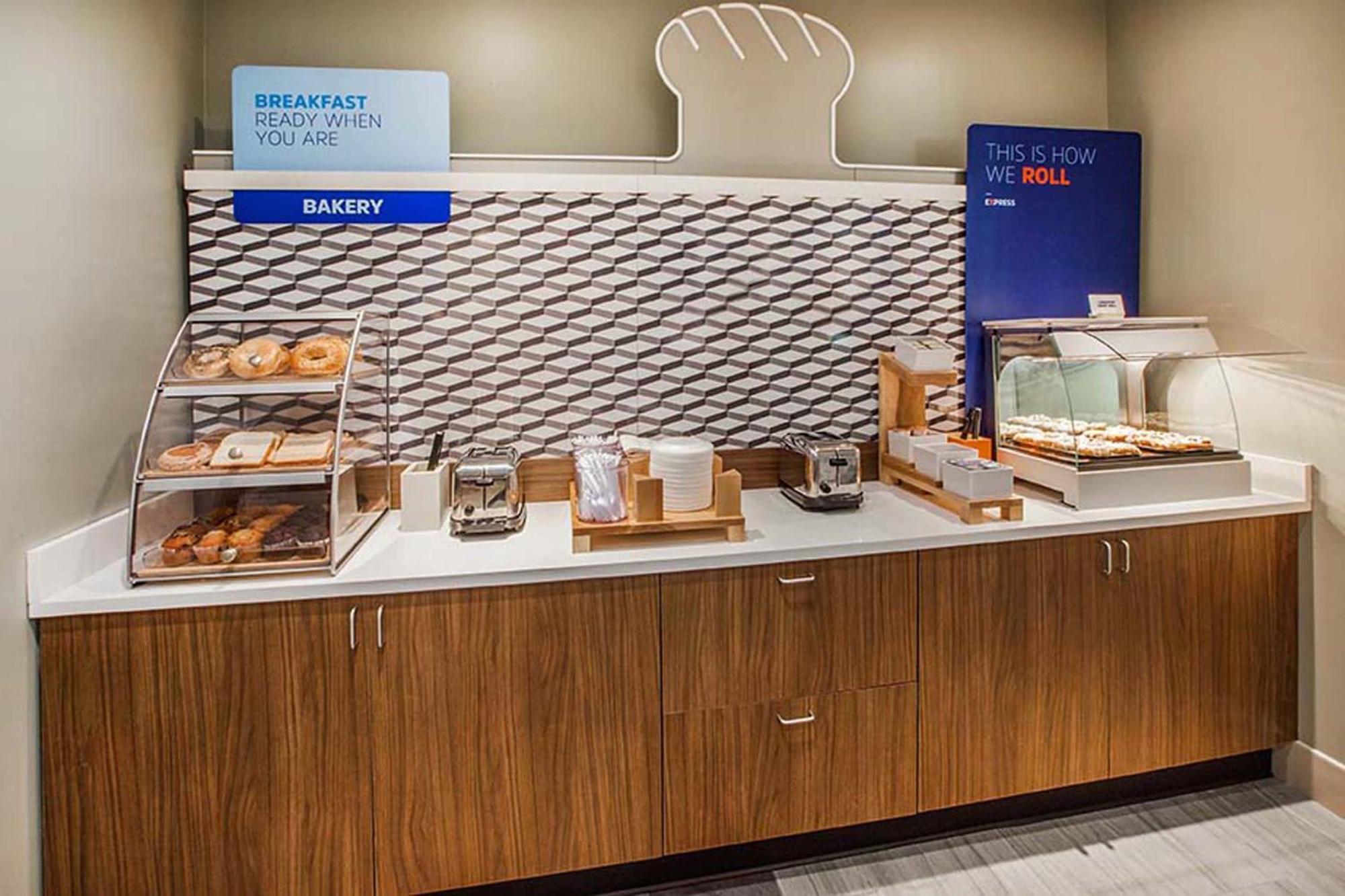 Holiday Inn Express & Suites Perry By Ihg Экстерьер фото