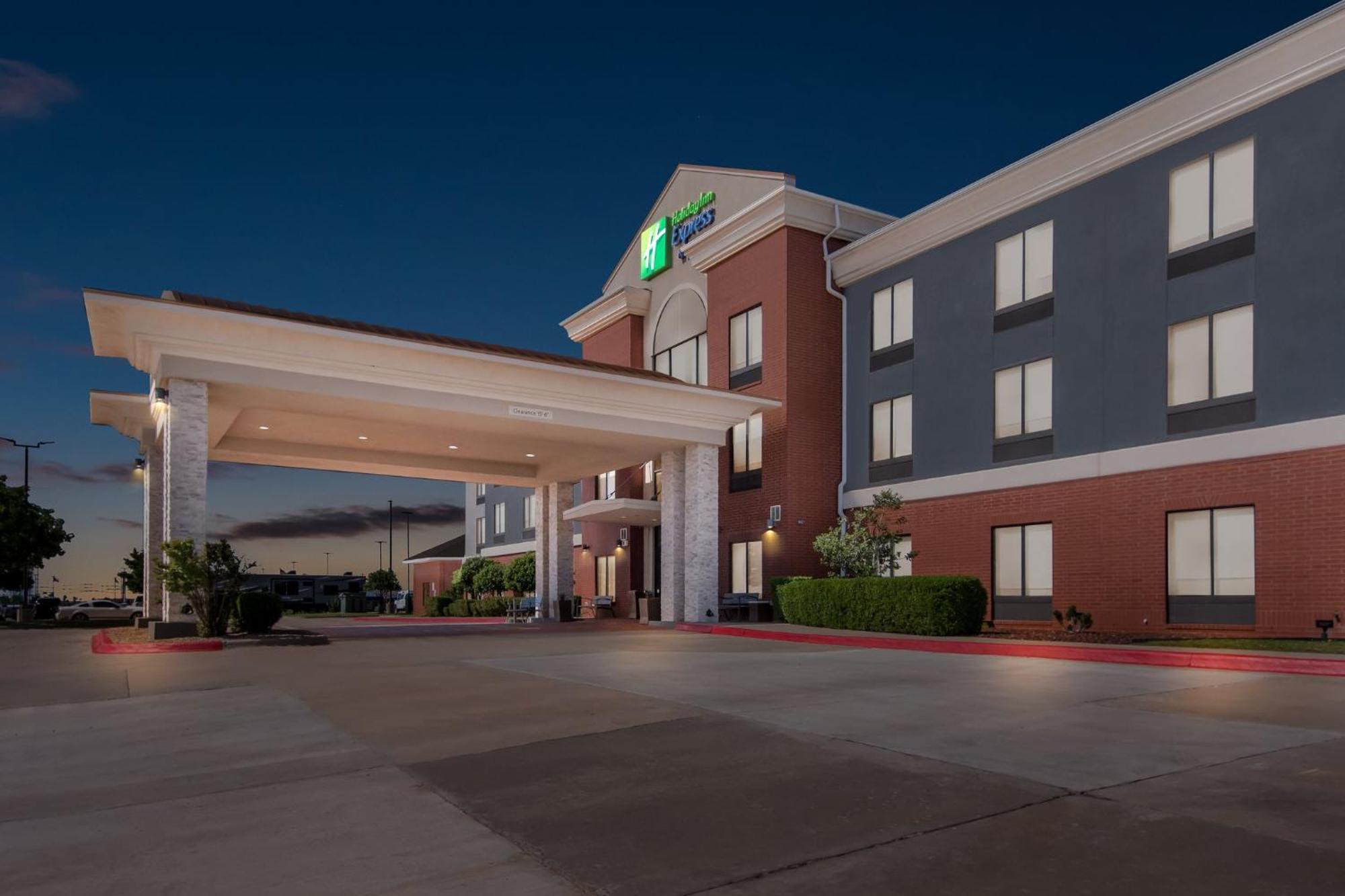 Holiday Inn Express & Suites Perry By Ihg Экстерьер фото
